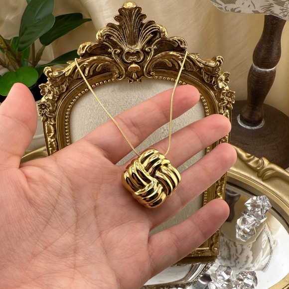 18K Gold Plated Sculptural Knot Pendant Necklace – Stainless Steel - Picture 4 of 9